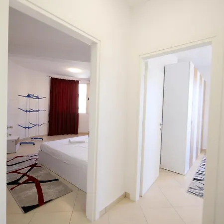 Apartment Sonila *