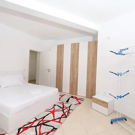 Sonila Apartment *